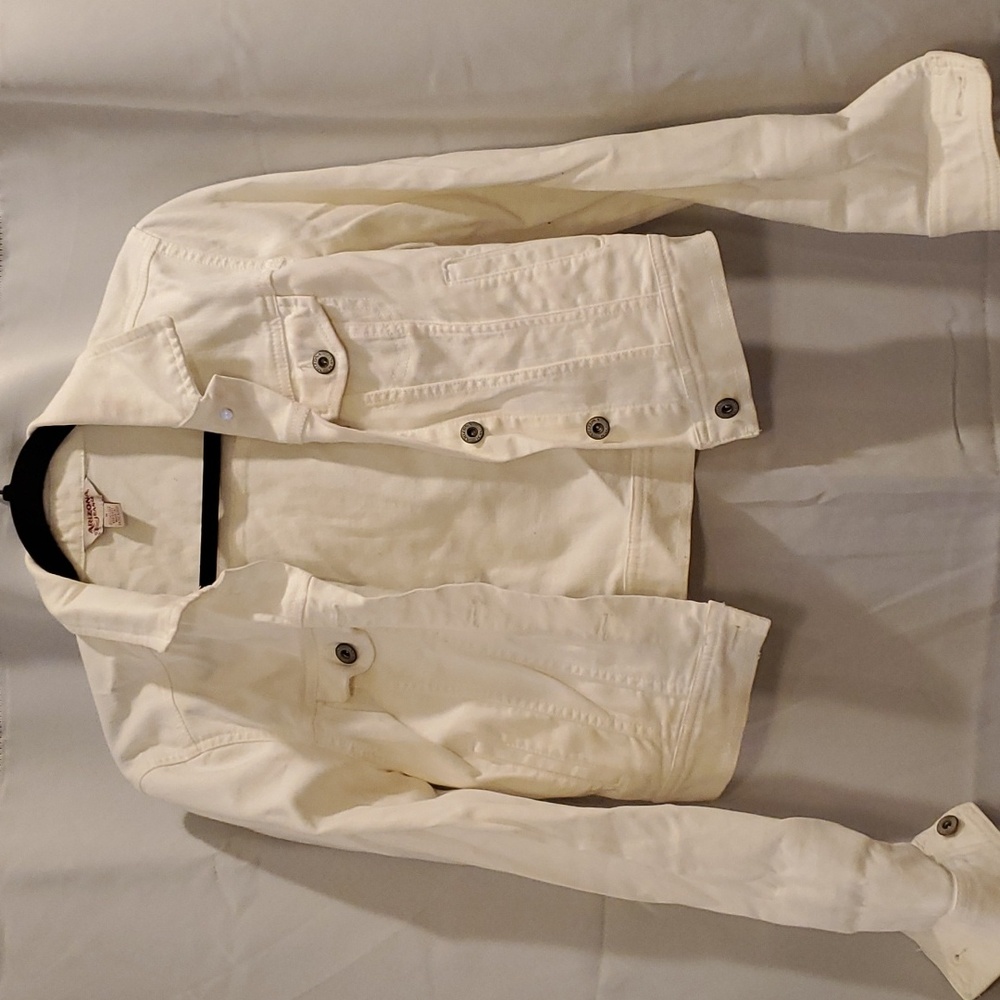 Cropped White Jean Jacket MEDIUN